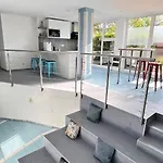 Alloggio in famiglia Lifestyle I Business I Netzwerken I Fitness - Einzelzimmer *